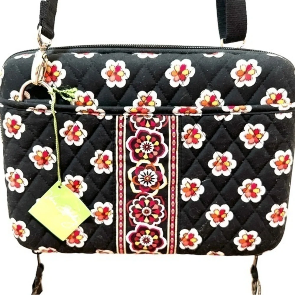 Vera Bradley retired PIROUETTE Hard Shell Mini ipad Case Floral print NWT - Picture 2 of 3